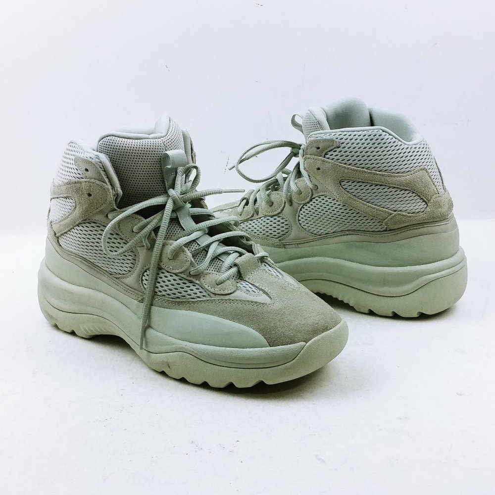 Yeezy Adidas Men's Yeezy Desert Boot 'Salt' Sneakers Size 11 (Posh35)